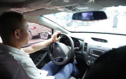 滴滴司机和出租车司机哪个赚钱,滴滴代驾司机和私家车哪个赚钱