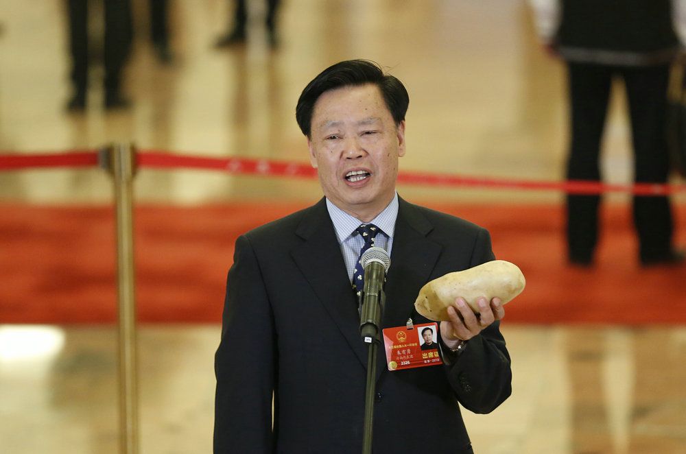 院士专利无偿送农民,农民院士朱有勇的终极梦想