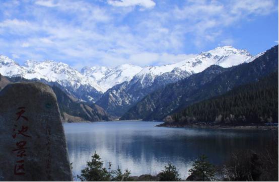 天山天池瑶池圣母庙,仙境瑶池天山天池攻略