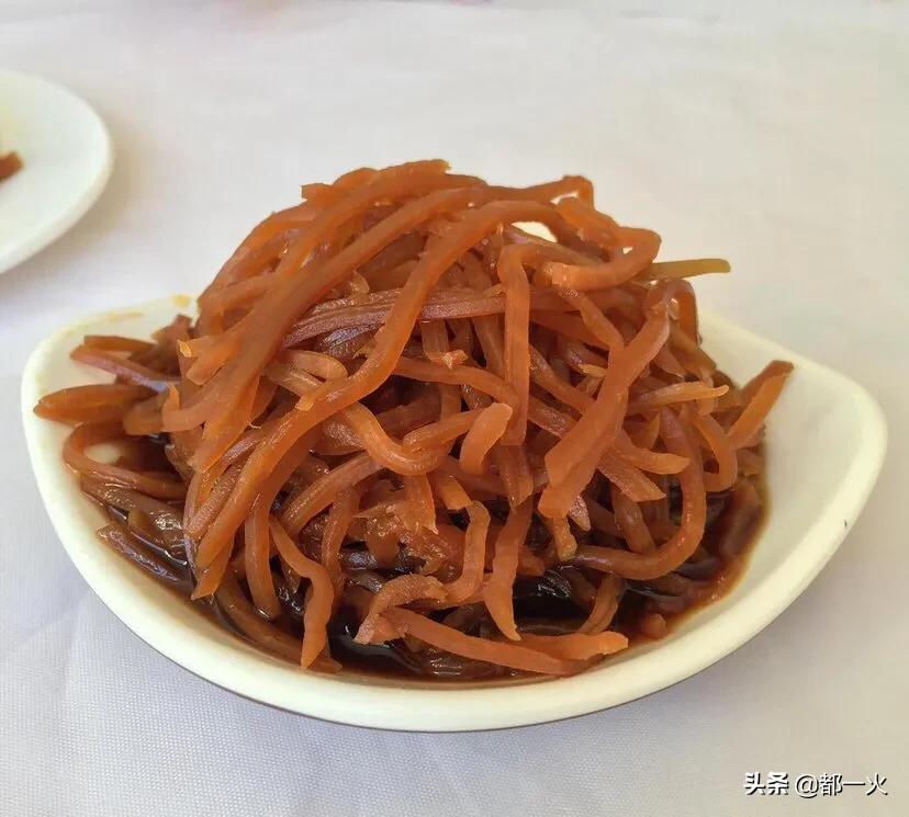 苦涩的乡愁回忆(黑圪条米琪)