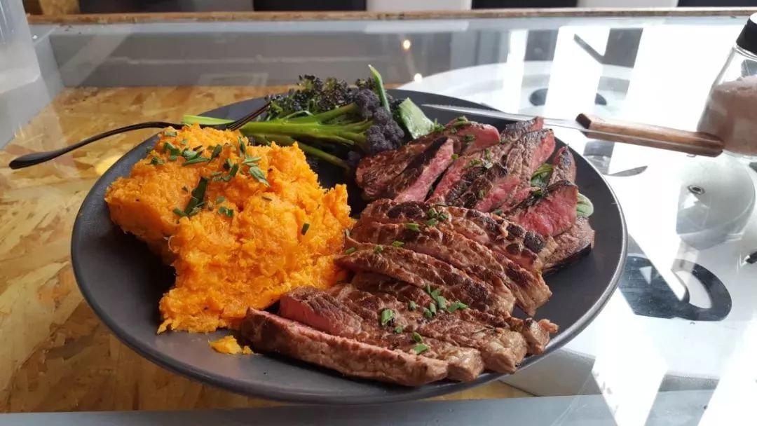 八项减肥挑战30天出腹肌,挑战减肥30天瘦10斤并练出腹肌