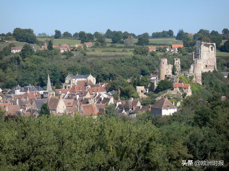 法国十大最美小镇排名,最受欢迎的法国小镇