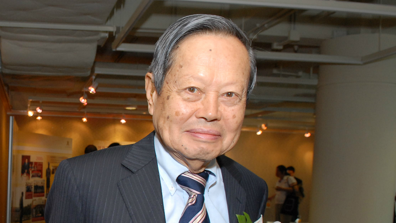 翁帆公开与杨振宁婚姻细节,82岁杨振宁与28岁的翁帆现况怎样