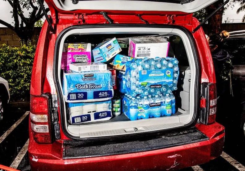 疫情下的厕纸危机,疫情期间欧美为什么抢购厕纸