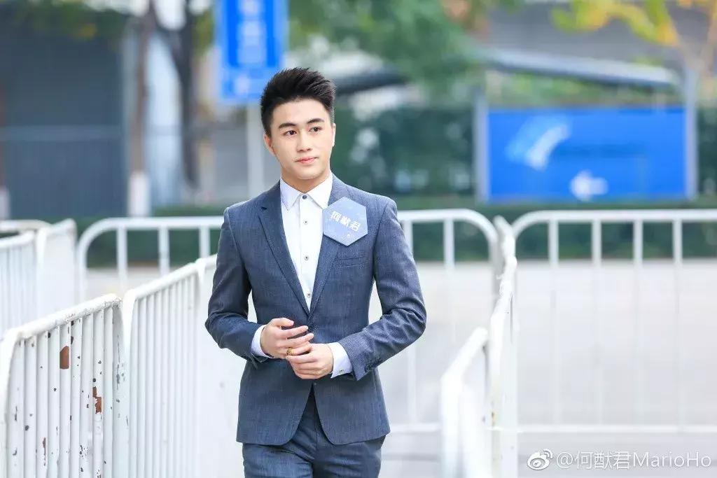 璧岀帇鍎垮瓙鐪熷績鍠滄濂氭ⅵ鐟跺悧,璧岀帇鍎垮瓙涓轰綍鎵惧姊︾懚