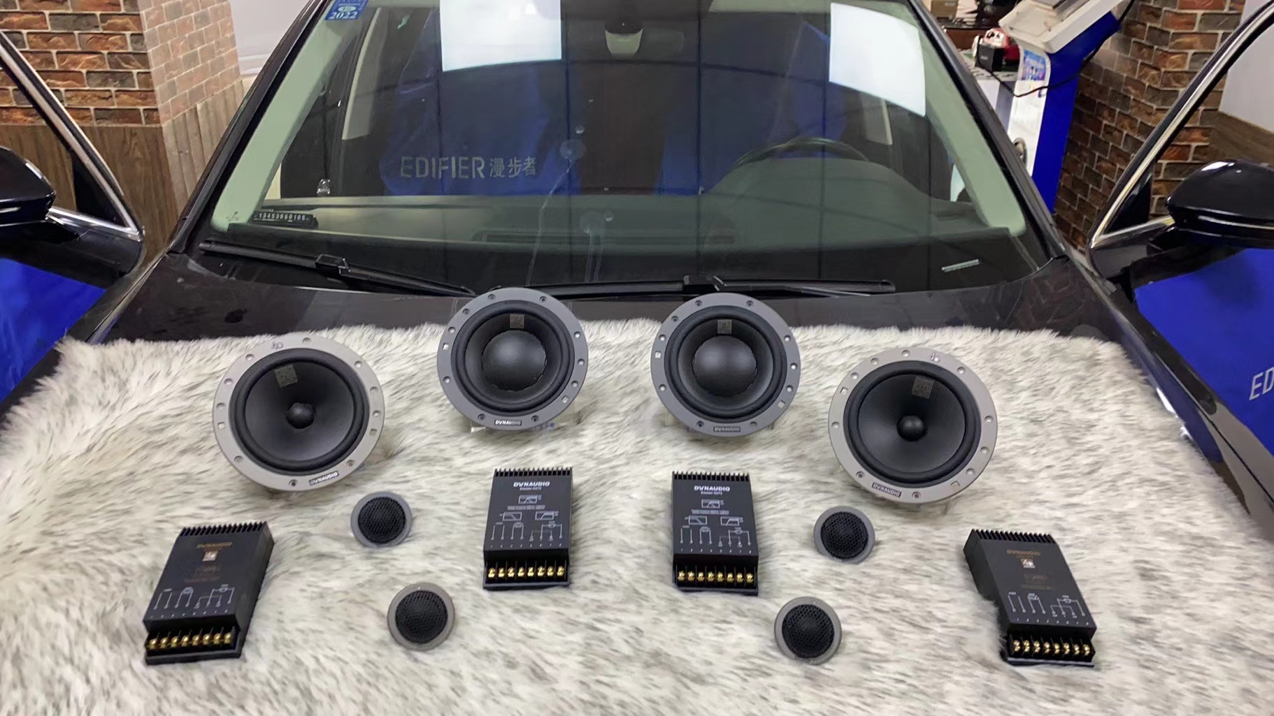 辉昂改装丹拿音响多少钱,大众辉昂改装视频播放器