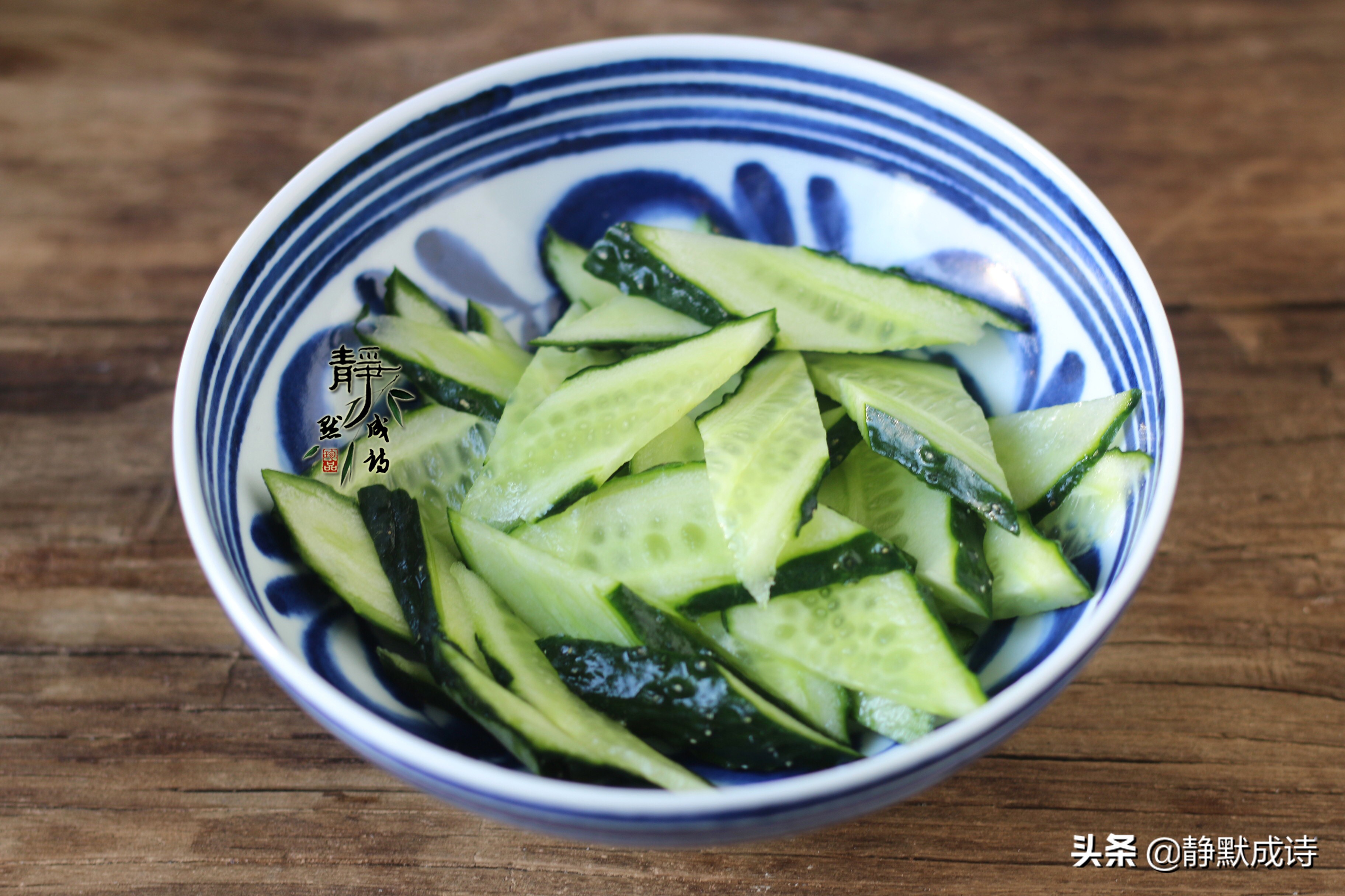 鸡蛋的神仙吃法不用锅简单又好吃,煎鸡蛋的最好吃的做法下饭