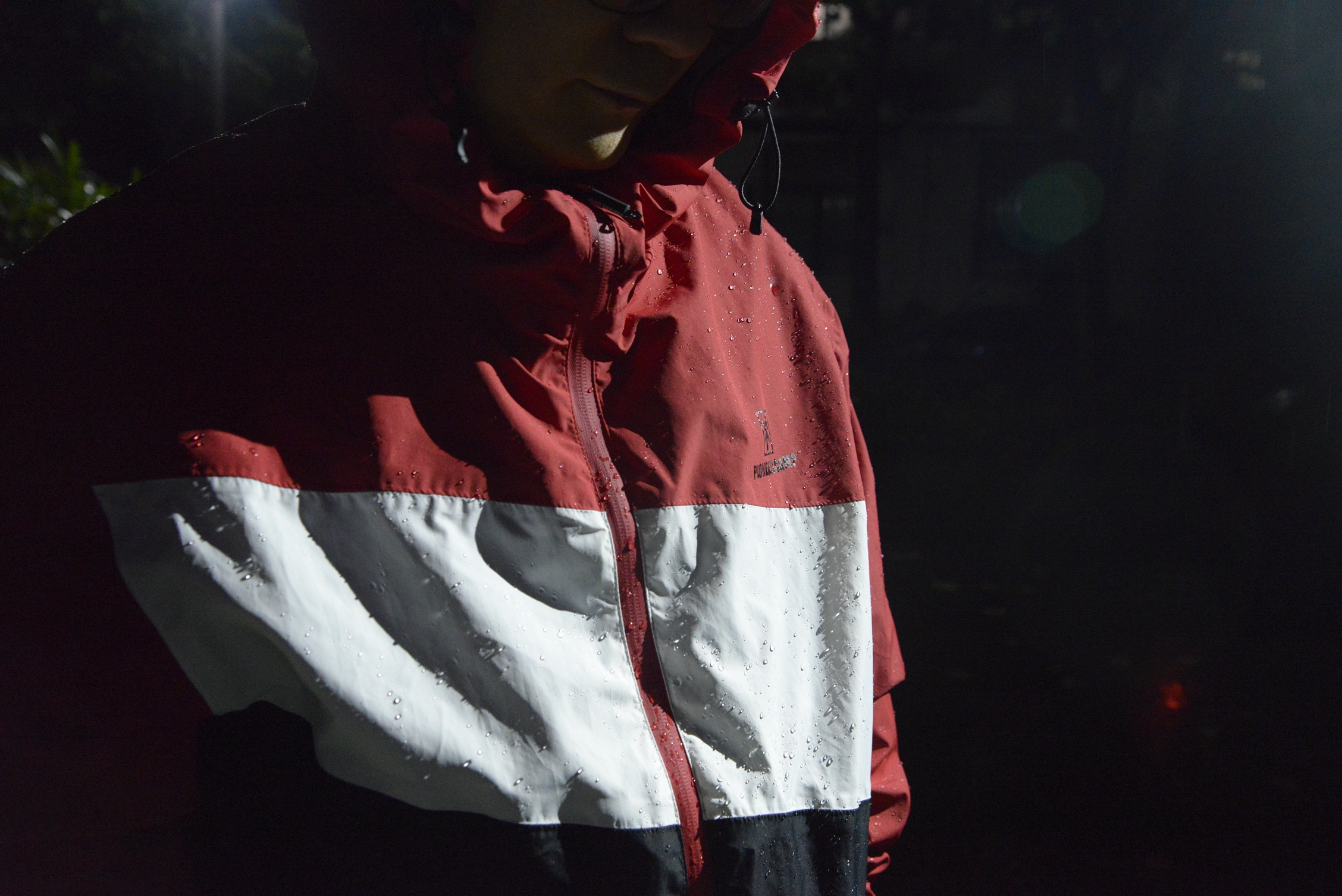 时尚运动范冲锋衣内胆,时尚气质冲锋衣