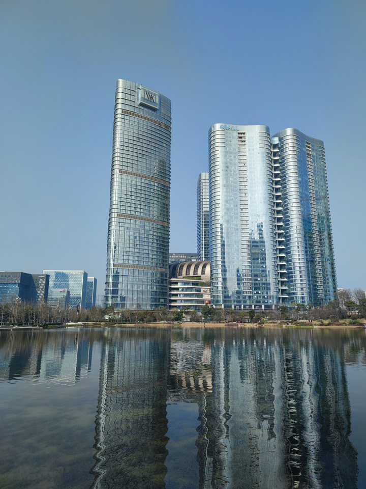 小米11拍照究竟如何——能打贵3000的iPhone12吗？