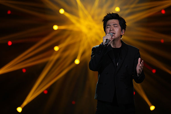 唱歌唱不出感情怎么办?一招教会你深情演唱,让唱歌更动听