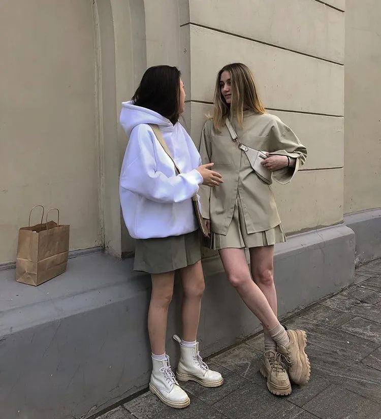 中性风酷帅女生穿搭,民国中性风穿搭