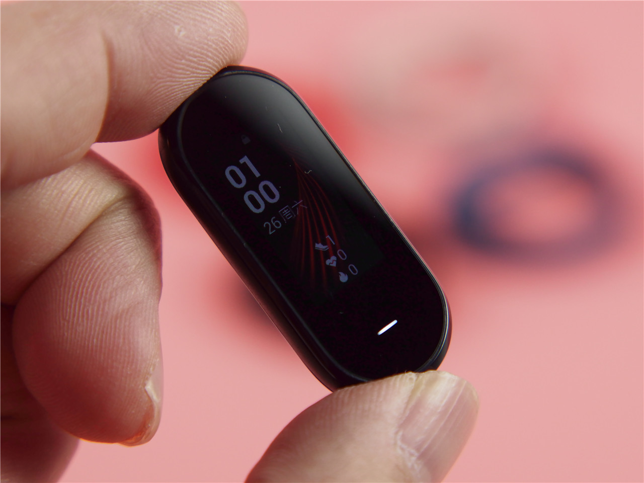 有品上架一款拥有彩色腕带可刷公交刷地铁能够模拟门禁卡黑加手环