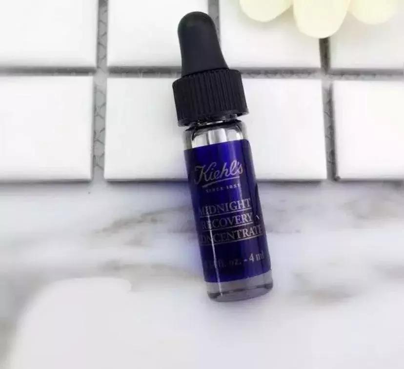 20岁抗氧化精华推荐学生,哪种精华适合三十多岁的年纪