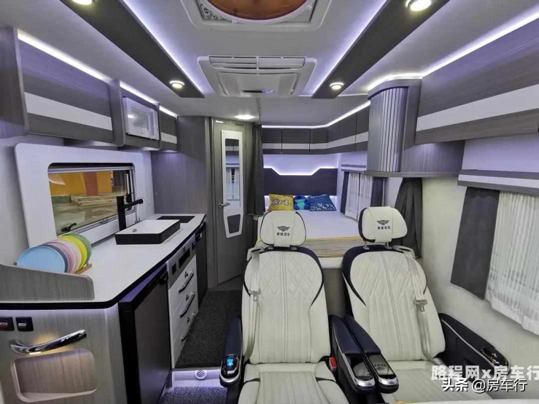 依维柯赛德房车猎鹰2号,南京依维柯新款房车c型房车