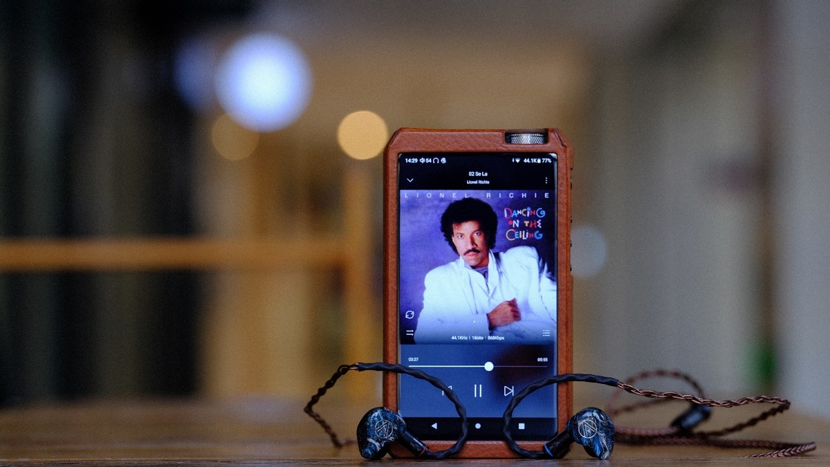 海贝r8二代和sp3000,海贝r8出了多久