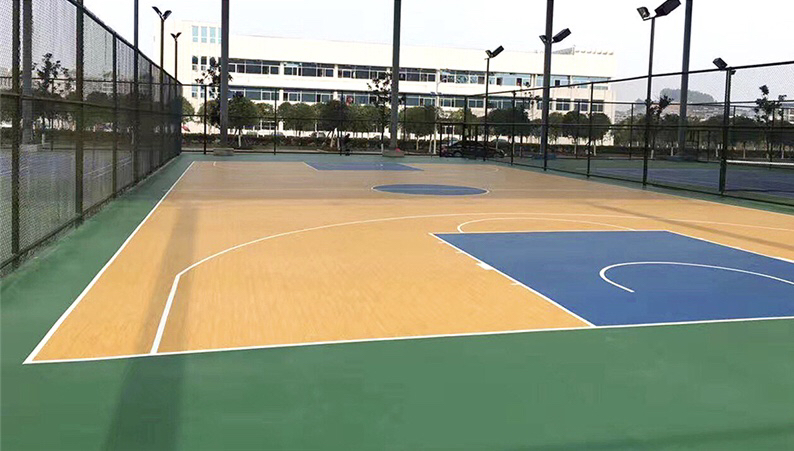 硅pu篮球场价格多少钱一平方,硅pu篮球场地面厚度