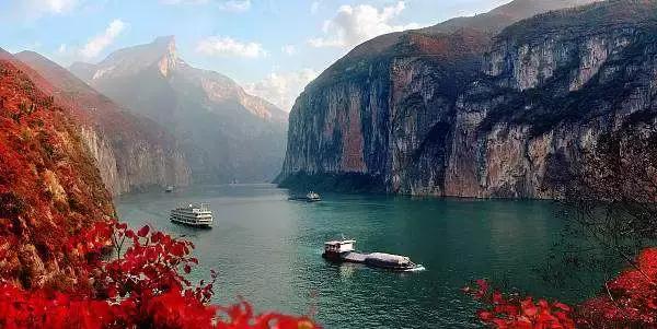 源色旅游入驻驻马店！！！特推出9999元20选7国内线路优惠套餐卡