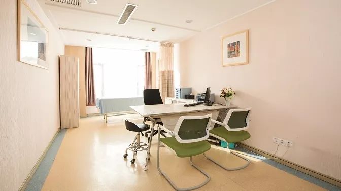 因堕胎失恋自杀两次未果，重度抑郁症病人的救赎之路