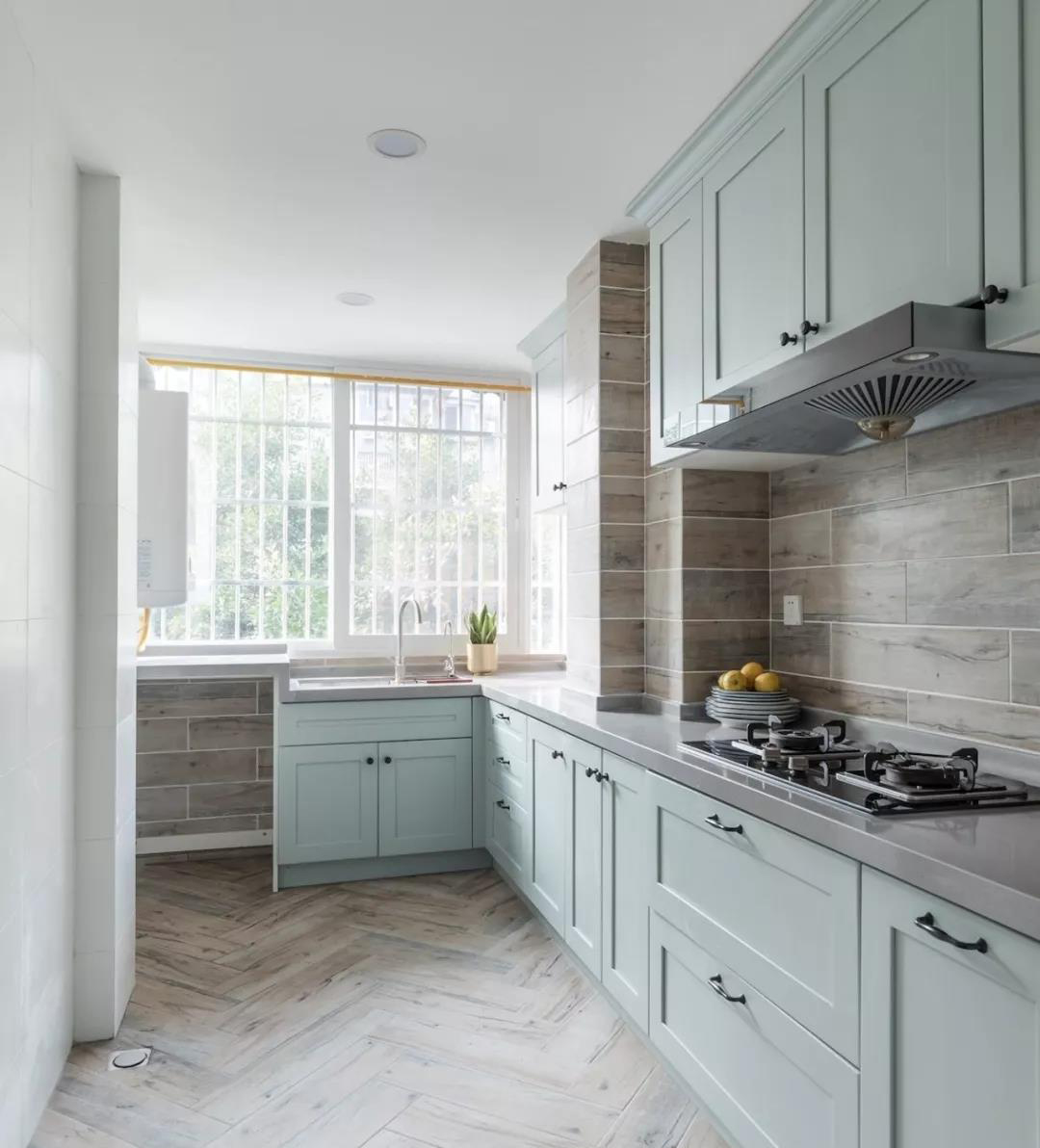 品牌橱柜和一般橱柜的区别,几千和几万的中式家具一样吗