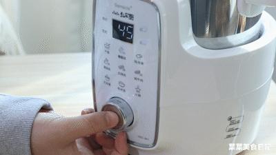 黑科技智能炒菜机9个,最好用的炒菜机器人