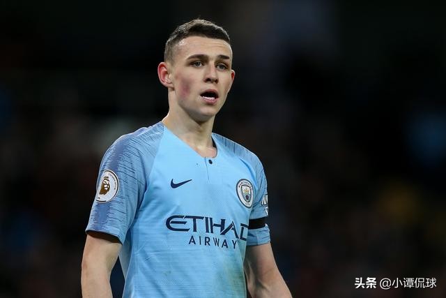 赛季仅出场三次瓜迪奥拉为曼城小将发声：你是曼城唯一的非卖品