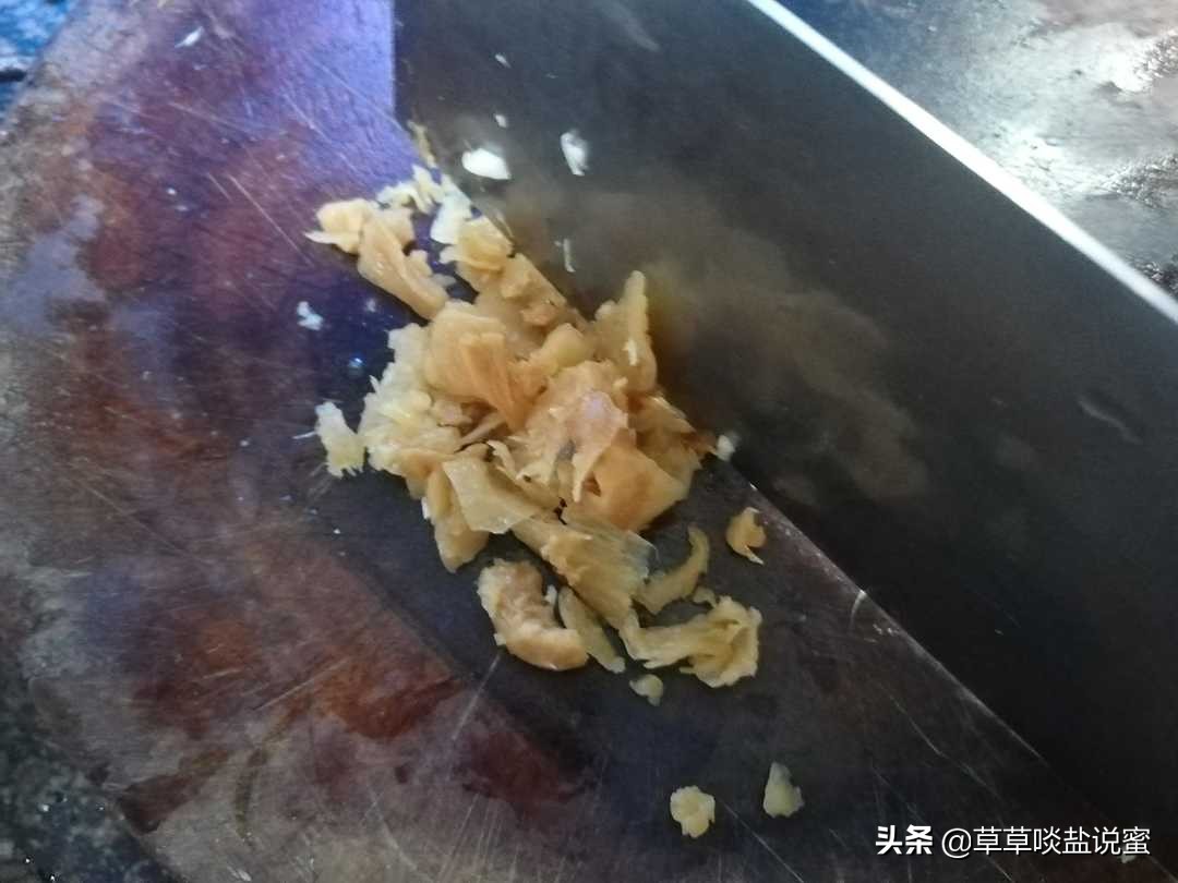 白鲳鱼怎么焖好吃,清蒸黑鲳鱼的做法大全