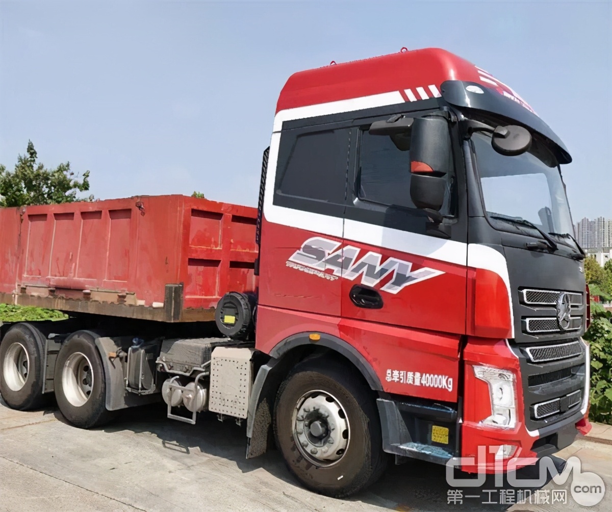 三一重卡自动挡牵引车司机生活,三一重卡一年挣多少钱