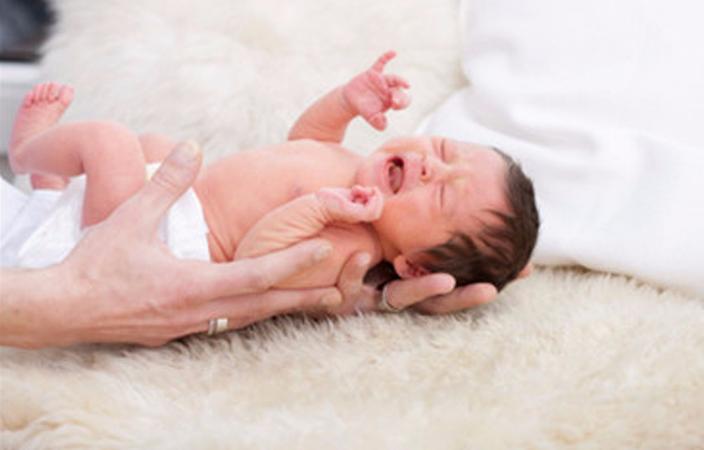 六七个月宝宝哭的话要怎么哄,如何看懂宝宝哭语言