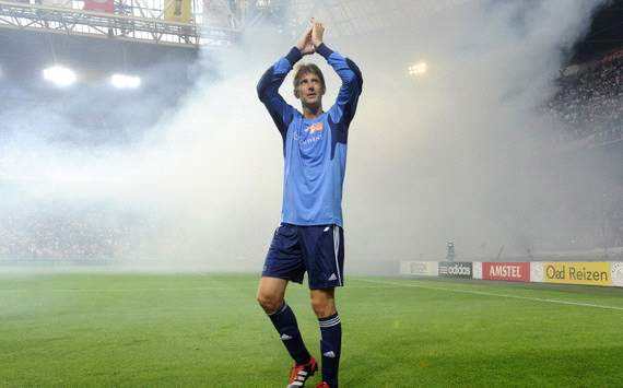 感谢,至少还有最好的足球节目祭奠着我们死去的青春