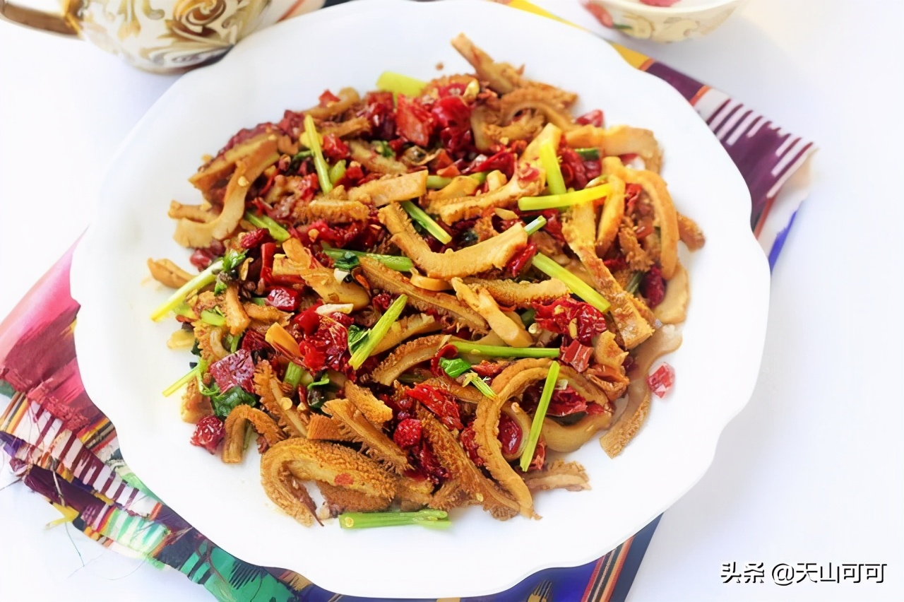 新疆大片牛肚的做法,香辣牛肚最好吃的做法