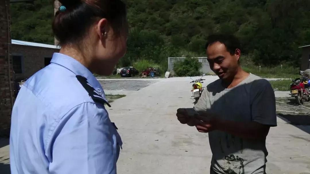 大山里的小女警,山沟里的金凤凰——灵宝户籍警韩晓丹