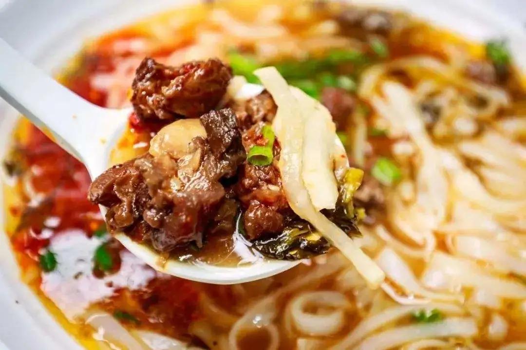 《乐队的夏天》火了五条人!他们的老家,竟是个宝藏小城