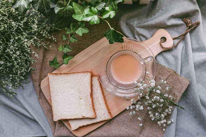 自制奶茶简单材料少,自制焦糖奶茶热量高么