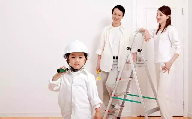 墙皮脱落自己修补改造,墙皮脱落了自己怎么刷漆