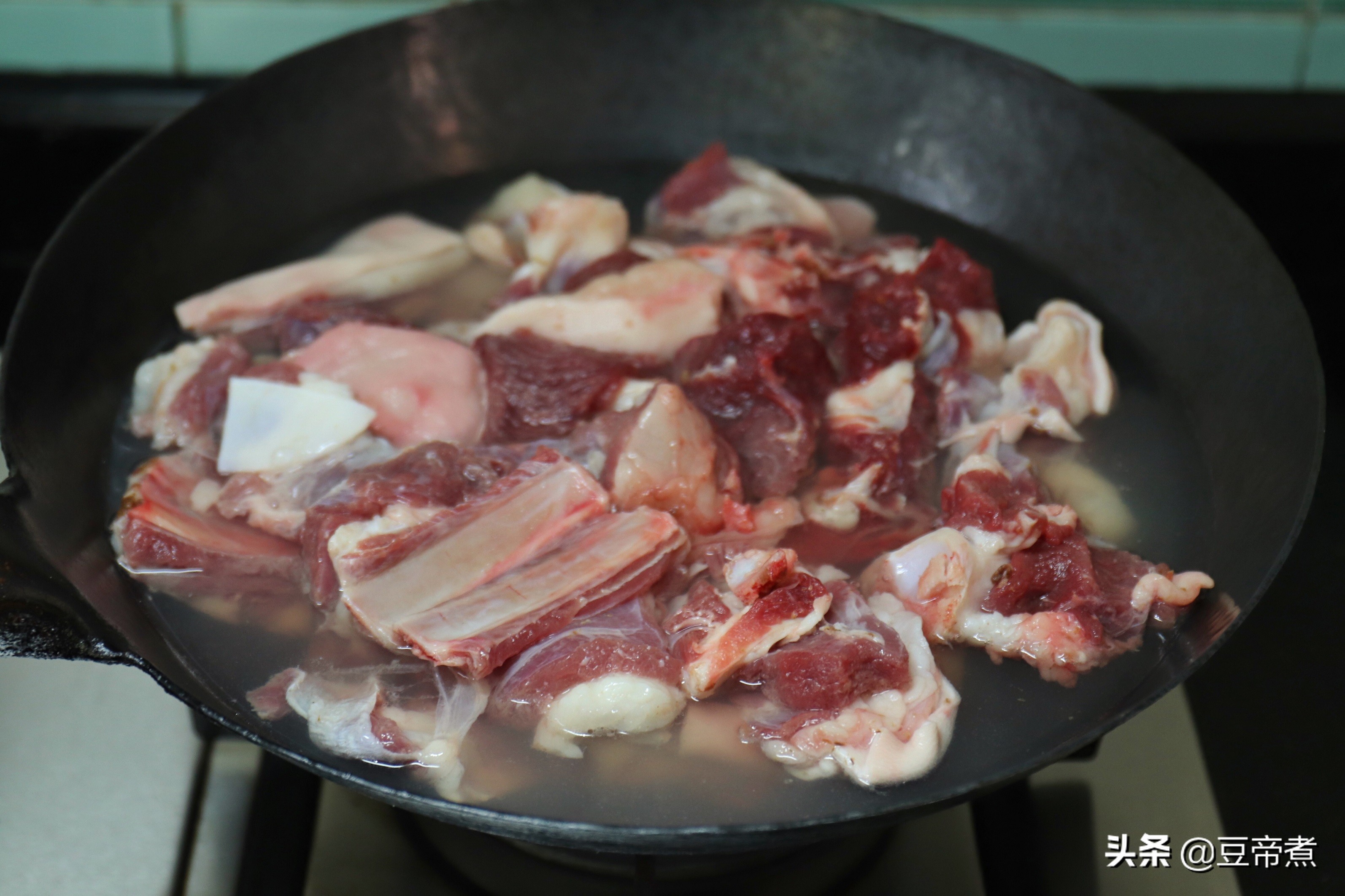 做羊肉不要放什么,做羊肉不用盖锅盖