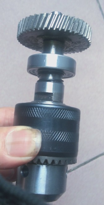 手电钻前面的夹头构造及更换,晶思达手电钻开关总成内部构造