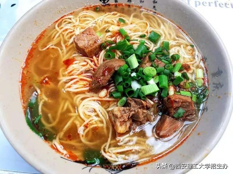 大学食堂难吃？这组图片将颠覆你的认知！