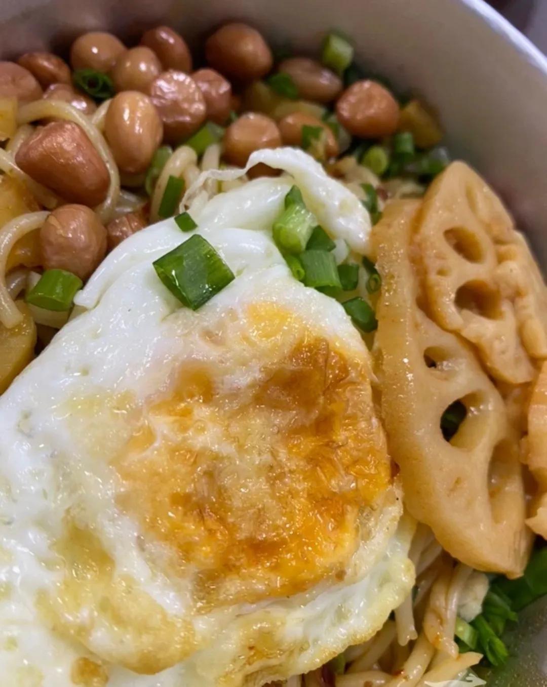 纯外卖快餐挣钱吗,做纯外卖店真的赚钱吗视频