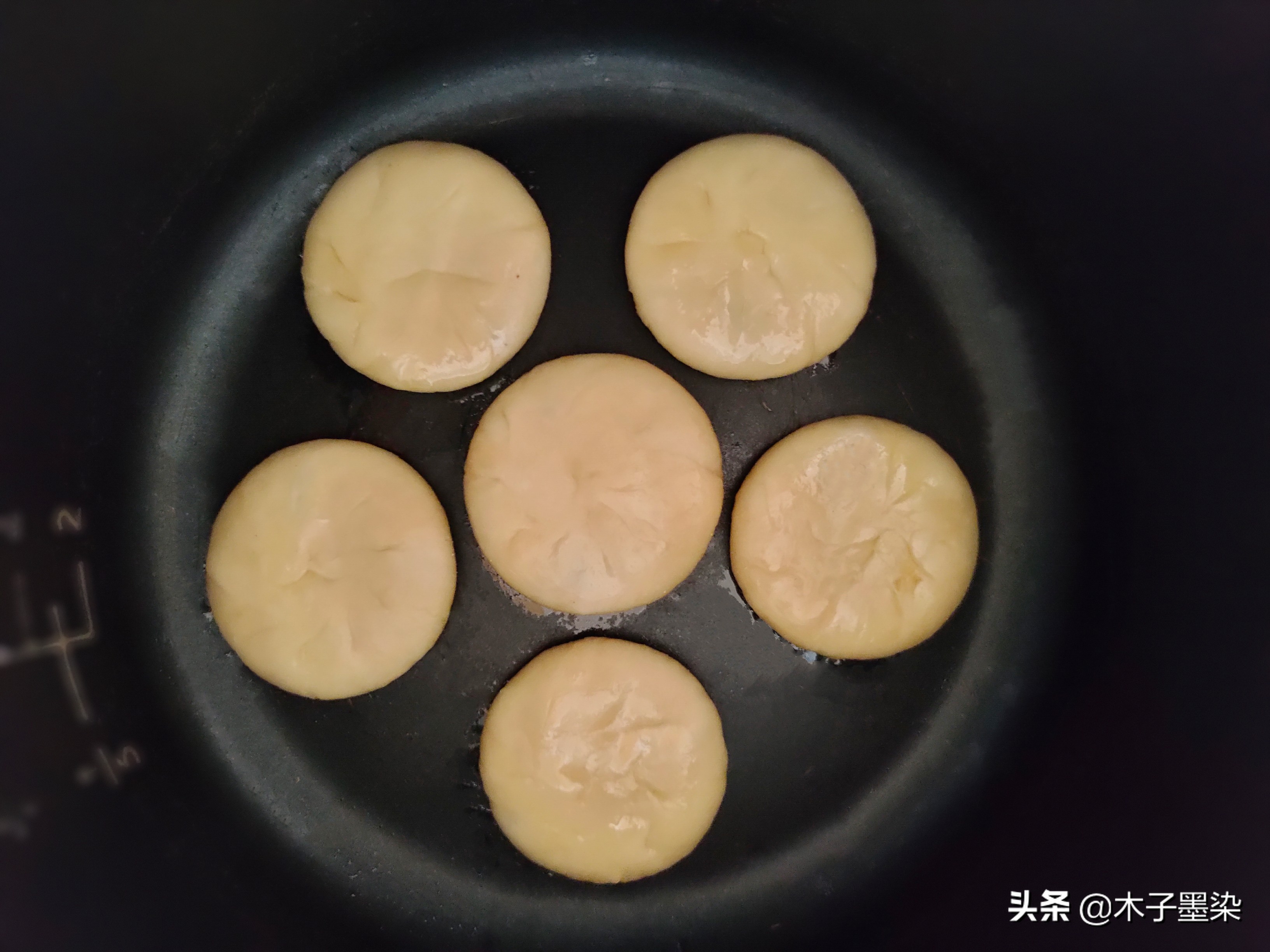 绿豆和米怎么做绿豆饼,用绿豆做小饼家常配菜的做法