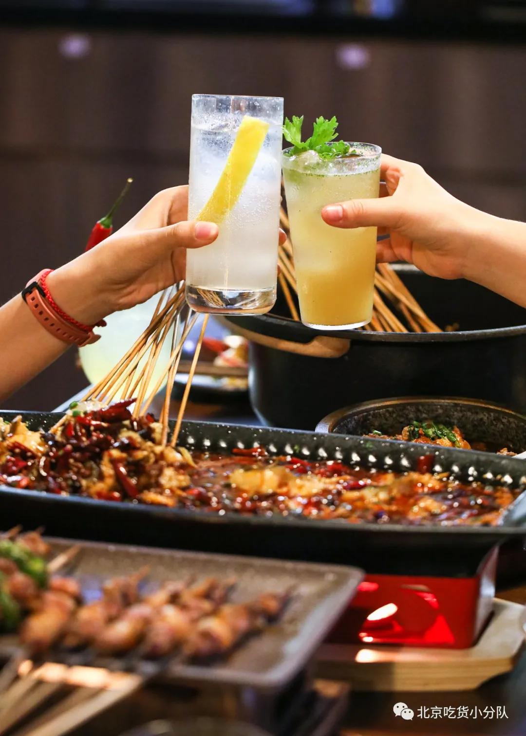 这店刚来,就要请全北京吃烧烤