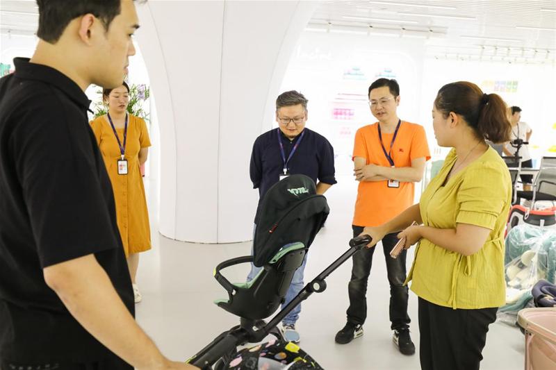 中婴网名企行丨走进爱朵集团一切源于爱的“母婴生态圈”现场见证