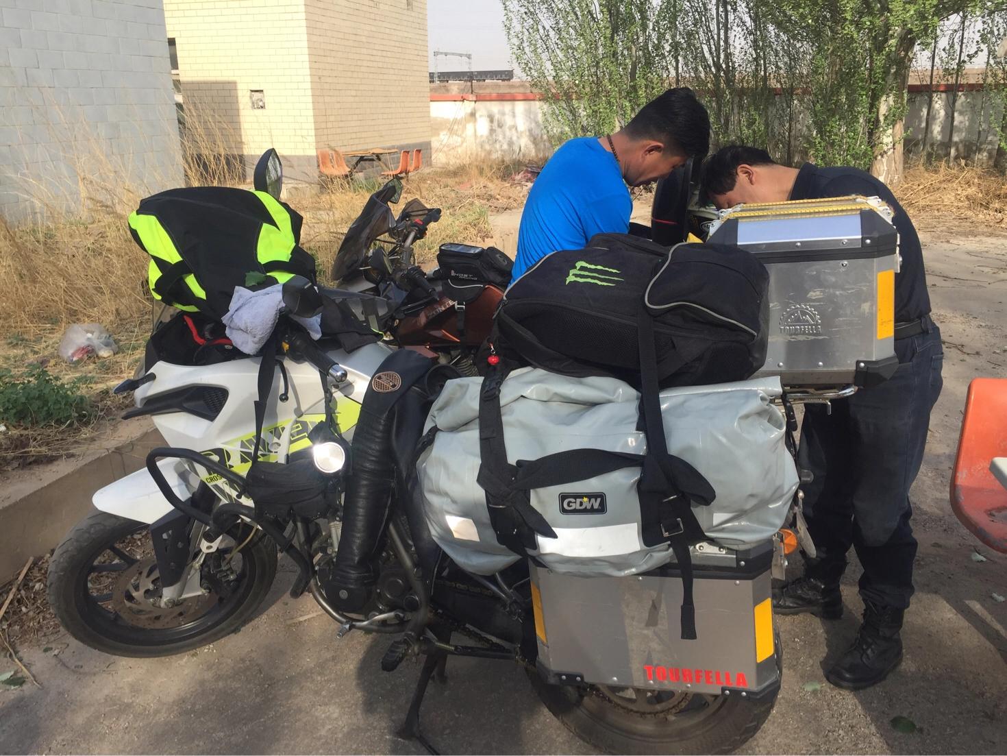 金城铃木200拉力车测评,五一摩旅进藏