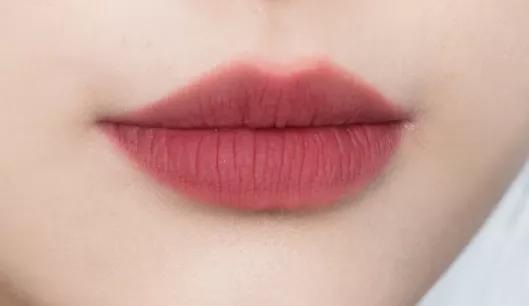 平价但超级好用的化妆品,好用又平价的全套化妆品推荐