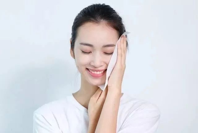 怎么去黑头最有效教你5个小妙招,怎么去黑头最有效最方便的方法