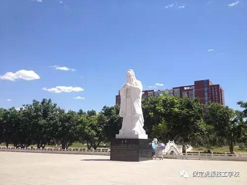 保定虎振学校糕点培训多少钱学费,保定虎振学校能学啥