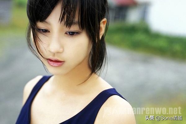 绿茶婊？一女生对其恨之入骨，于是网络大呼：离我男朋友远一点！