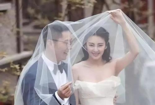 张雨绮综艺谈离婚,张雨绮袁巴元互撕风波