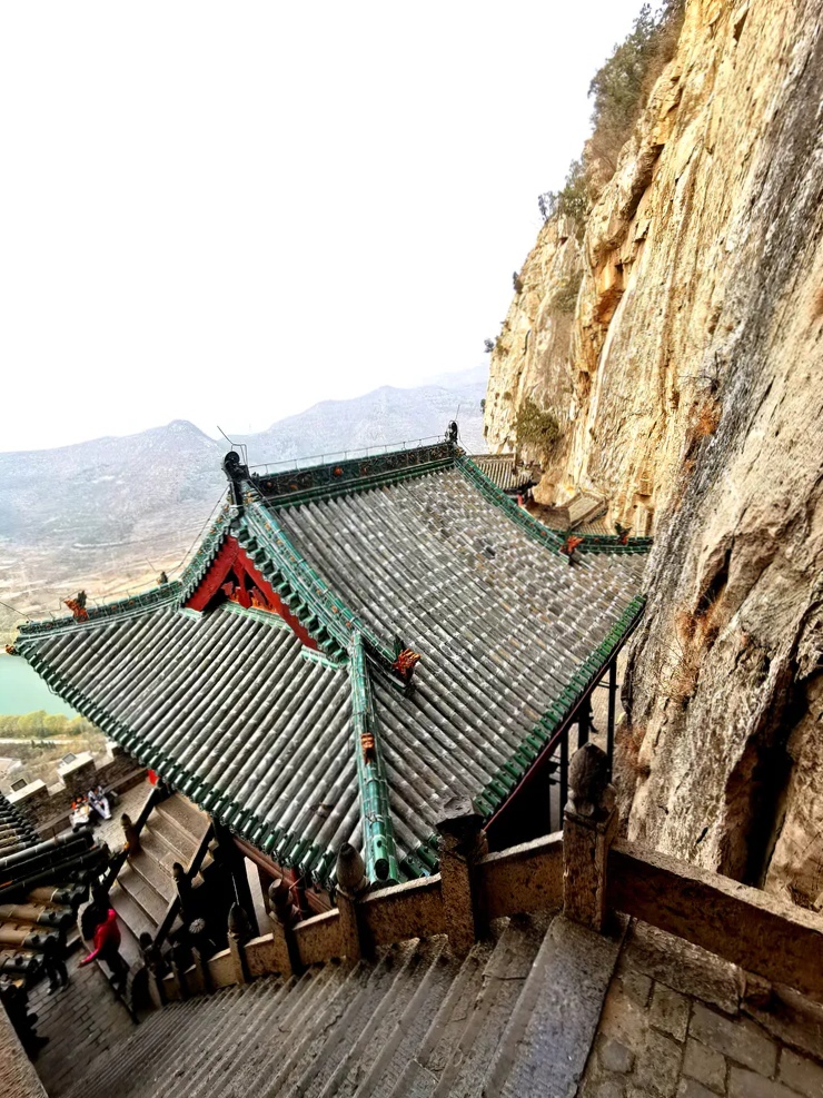 娲皇宫吊庙,娲皇宫为啥叫活楼吊庙