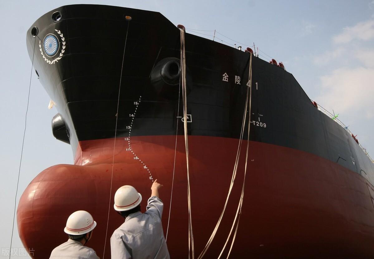 万吨巨轮是如何下水的,万吨巨轮下水注意什么