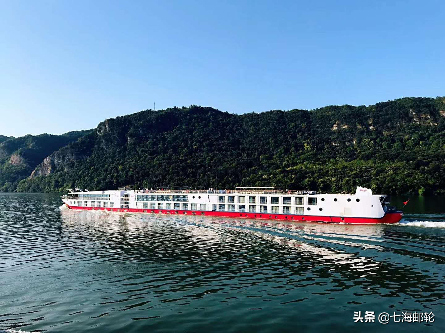 这才是真正的河流视频,这才是真正的碧蓝航线